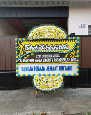 Papan Bunga Duka di Kebon Pedes