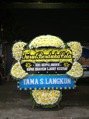 Papan Bunga Duka di Kebon Pedes